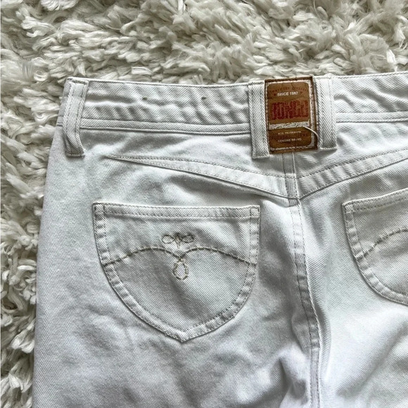 Vintage Y2K Bongo Low Rise Capris - Picture 2 of 7